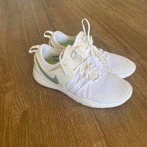 White Nike Free run tennis shoes